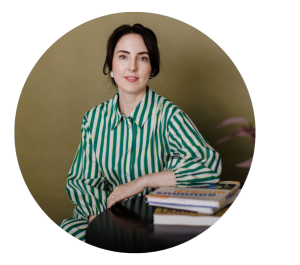 Amy Wallace headshot